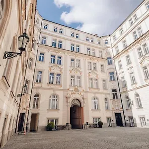 Apartment Chateau Charme - Centre, Prague