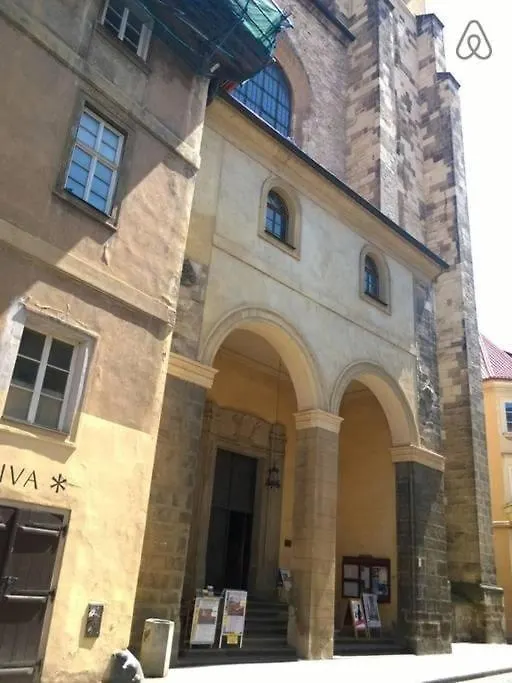 Apartamento Charles Bridge, Old Town3 Min Walk Private Room D Praga